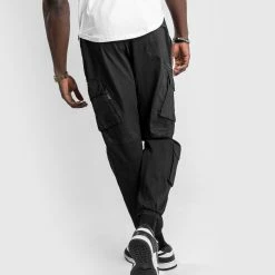 Venum Cargo Pants - Black -Venum store 1 252Fa 252Fc 252Fe 252F1ace3572194d517887b40f0a7fc720b259104bd9 JOGGING CARGO BLACK 05