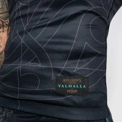 Venum Assassin's Creed Reloaded Rashguard - Short Sleeves - Black -Venum store 2 252F6 252F0 252Fb 252F260b5e33c0e19121d2d452658e6ab40bf91fb3d9 RASH SS ASSASSINSCREED BLACK 17