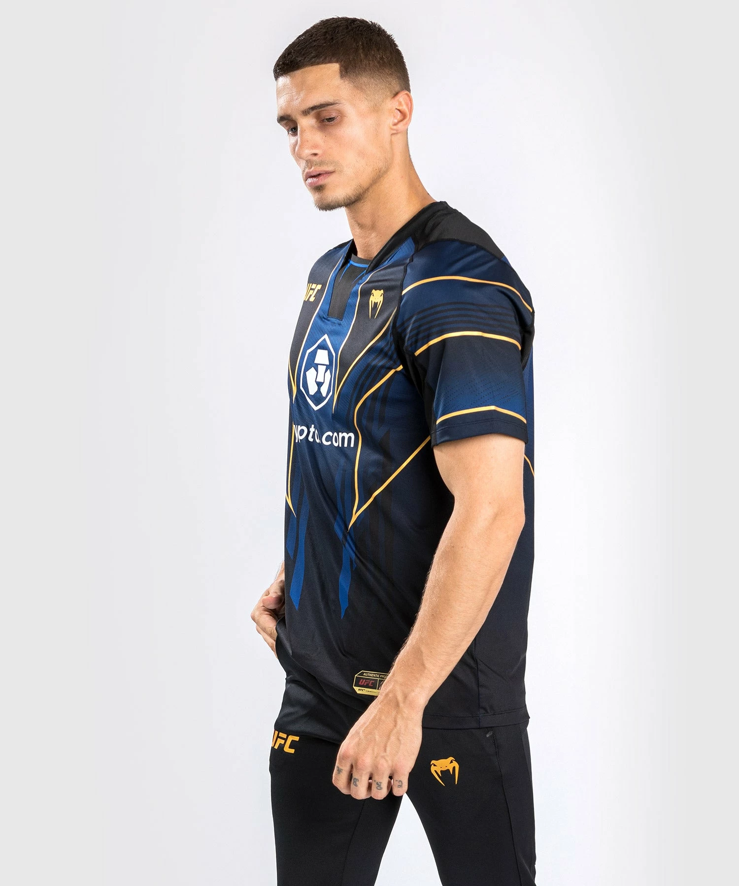 CSD FASHION UFC AUTHENTIC FIGHT NIGHT 2.0 KIT BY VENUM MEN'S WALKOUT JERSEY - Midnight - Champion 2 CSD FASHION UFC AUTHENTIC FIGHT NIGHT 2.0 KIT BY VENUM MEN'S WALKOUT JERSEY - Midnight - Champion - Image 2