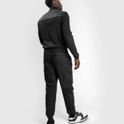 Venum Cargo Track Jacket - Black -Venum store 3 252F0 252Fd 252Ff 252F30df919dec18c87b4d1ebc4894fb56bc9ef411e3 TRACKJACKETS CARGO BLACK 09