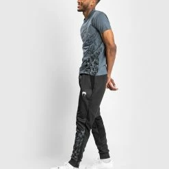 UFC Venum Authentic Fight Week Men's Short Sleeve T-shirt - Grey 9 UFC Venum Authentic Fight Week Men's Short Sleeve T-shirt - Grey -Venum store 4 252F0 252F9 252Ff 252F409f9b7ffbf45f6bde050d17c34f0038b57ccc05 T SHIRT MC COTON UFC FIGHTWEEK GRIS 01 5e043740 f86e 4576 830c 54e8f0adb0b3