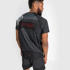 Venum Okinawa 3.0 Dry Tech T-Shirt Short Sleeves - Black/Red -Venum store 7 252F6 252Fc 252F4 252F76c4aef763139d2648739663b7c10a4d1c755c42 DRYTECH OKINAWA BLACK RED 06