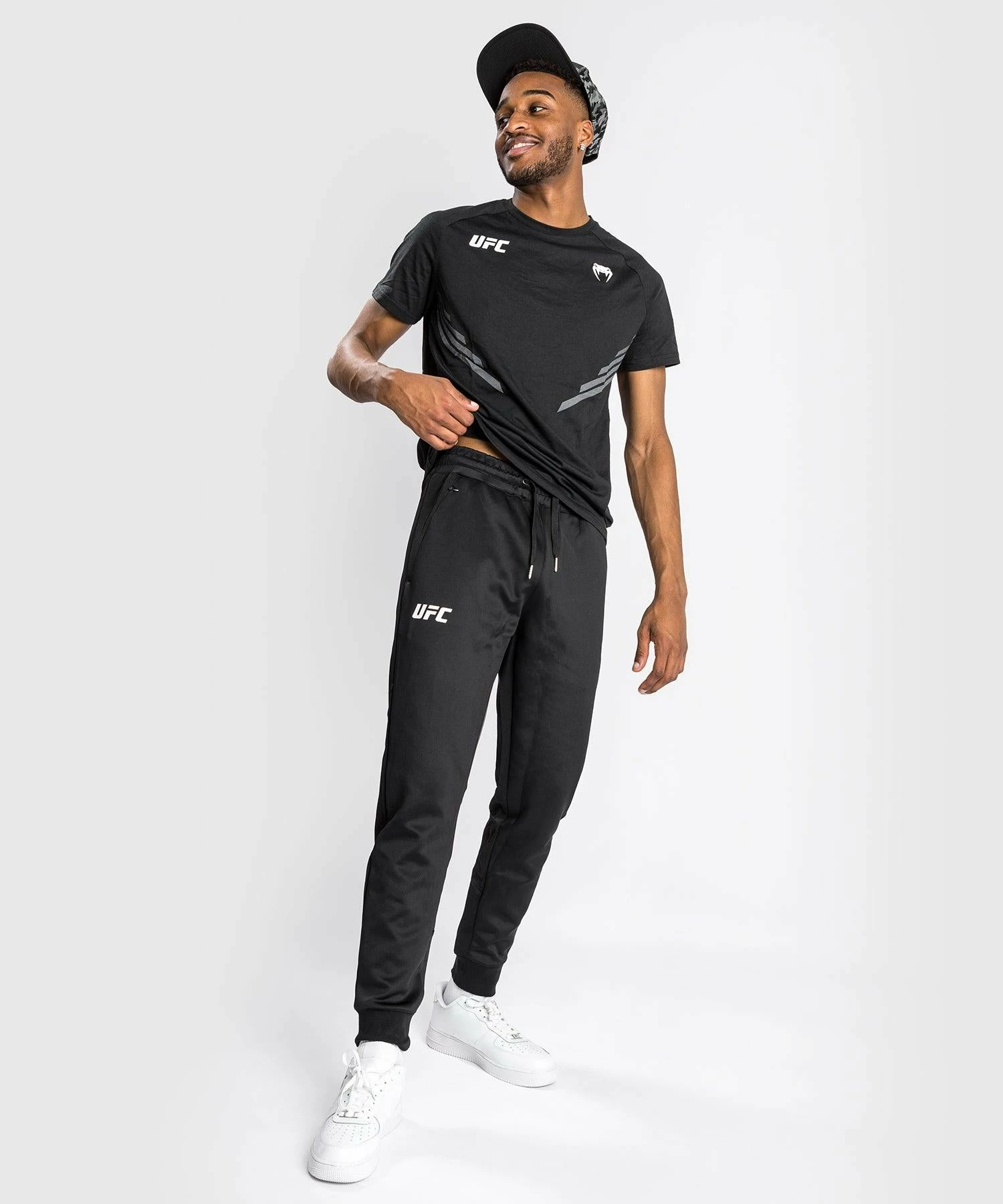 UFC Venum Replica Men's Jersey - Black 6 UFC Venum Replica Men's Jersey - Black - Image 6