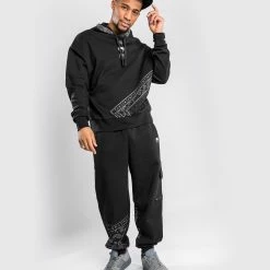 Venum Cali 34 XL Hoody - Oversize- Black -Venum store 9 252F4 252Fd 252Fa 252F94da62ded20b59bc365f384f192aa9be73e3d828 SWEAT CALI34 BLACK 02