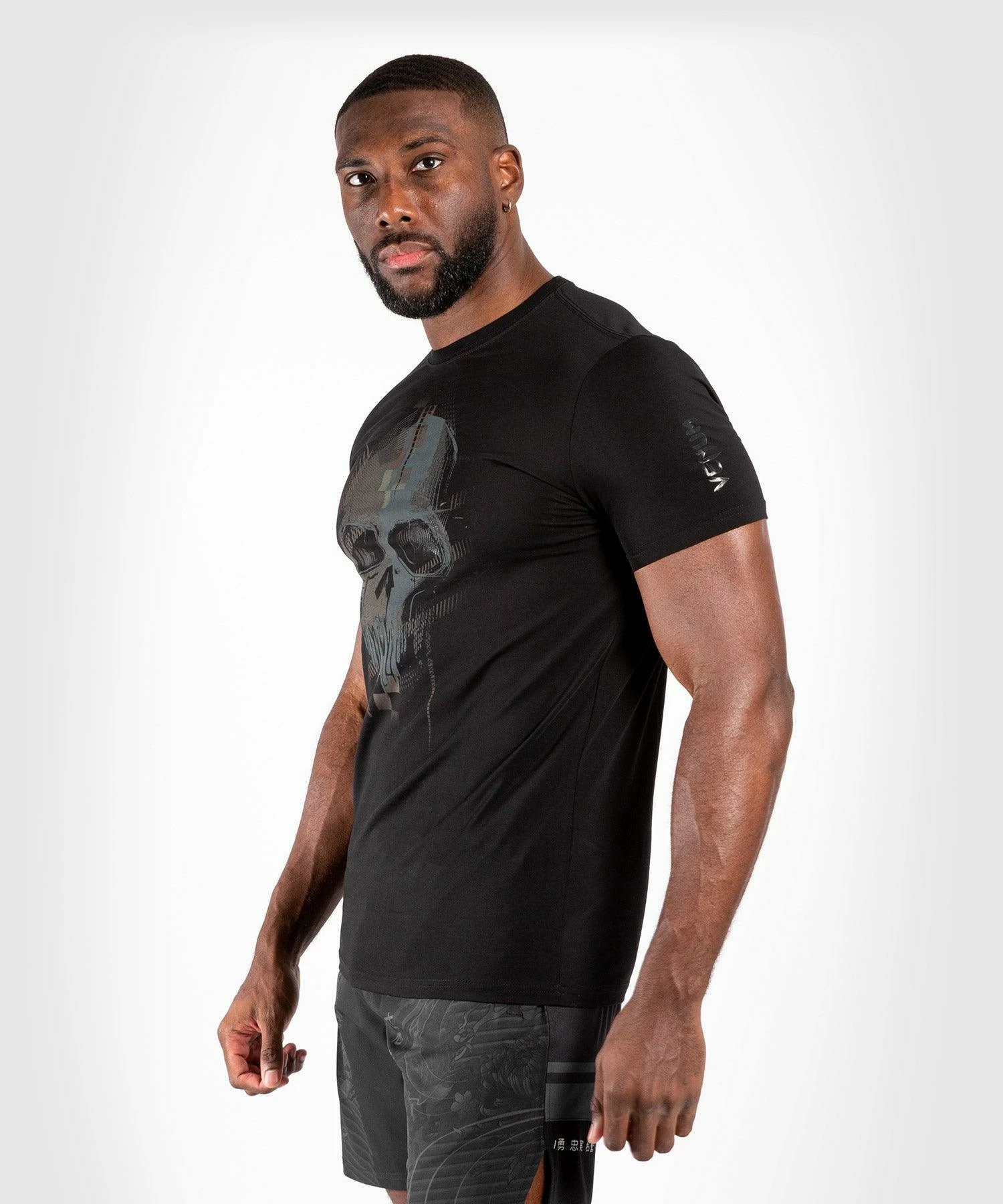 Venum Skull T-shirt - Black/Black 1 Venum Skull T-shirt - Black/Black