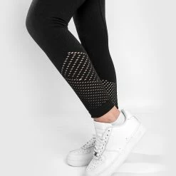 Venum Sparring Seamless 7/8 Leggings - For Women - Black -Venum store LEGGINGS 7 8 SPARRING BLACK 07