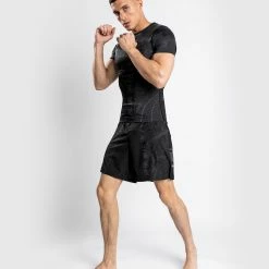 Venum YKZ21 Rashguard - Short Sleeves - Black/Black -Venum store a 252F3 252F7 252Fc 252Fa37c5c1a130b4d59169ec6c96035835be1a9a7ce RASH SS YKZ BLACK BLACK 06