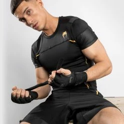 Venum Tempest 2.0 Rashguard Short Sleeves - Black/Gold