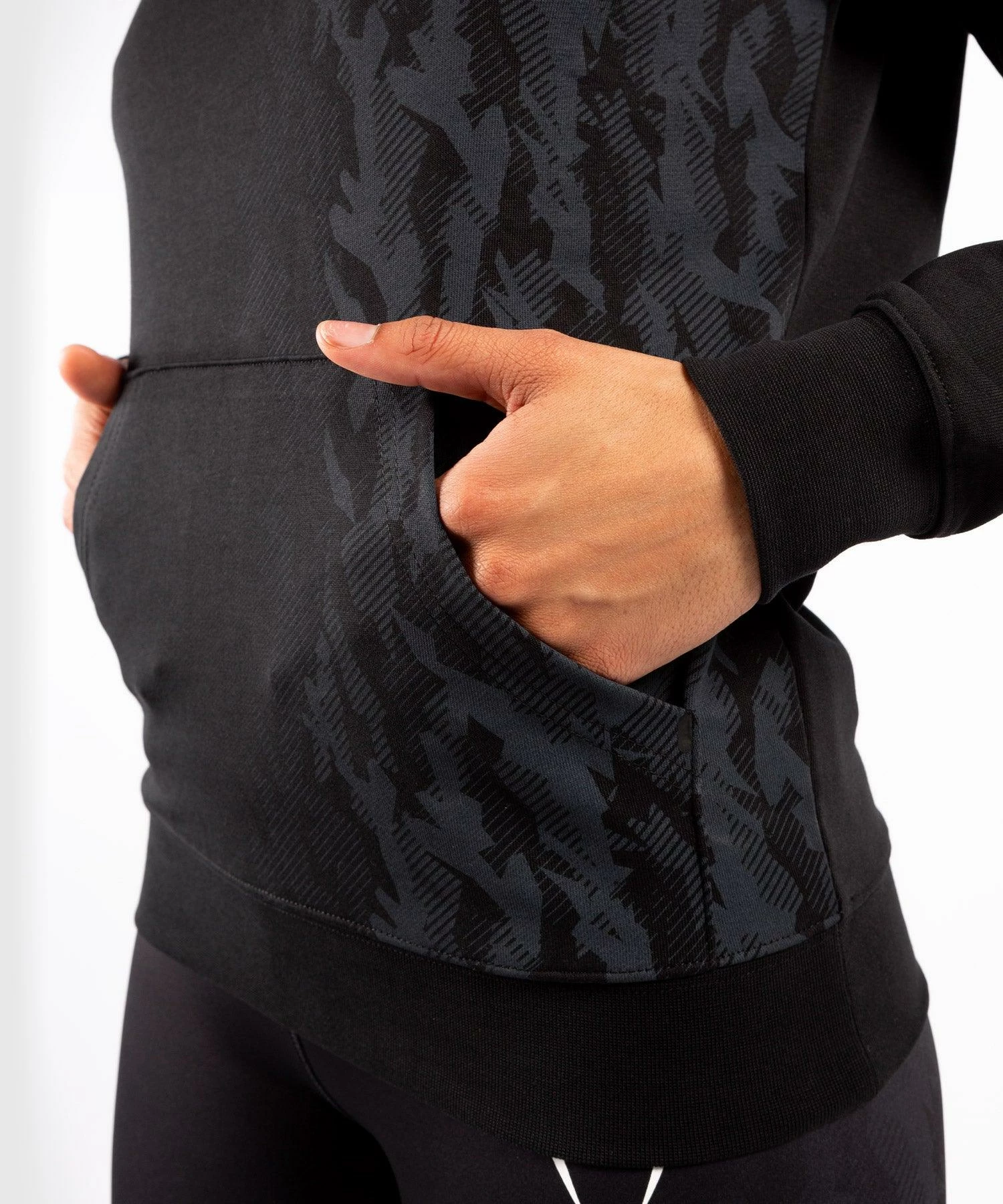 UFC Venum Authentic Fight Week Women's Pullover Hoodie - Black 5 UFC Venum Authentic Fight Week Women's Pullover Hoodie - Black - Image 5