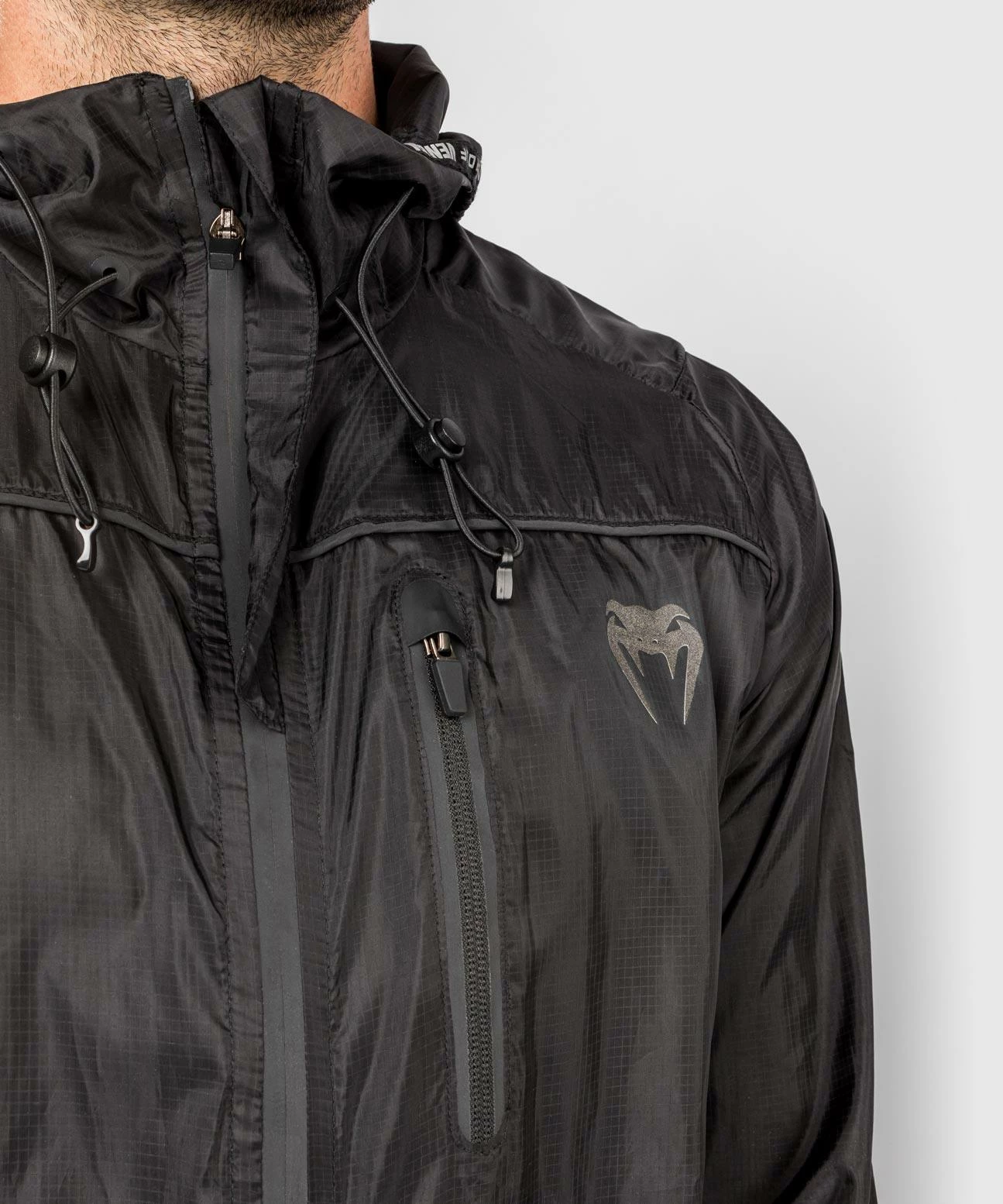 Venum Tempest 2.0 Windproof Jacket - Black 5 Venum Tempest 2.0 Windproof Jacket - Black - Image 5