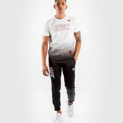 UFC Venum Authentic Fight Week 2 Men's Short Sleeve T-shirt - White 11 UFC Venum Authentic Fight Week 2 Men's Short Sleeve T-shirt - White -Venum store b 252F5 252F3 252F5 252Fb5356801276433c80aaf71f50b4cb7a71a8431fb VNMUFC 00075 002 07 1934a61d 1ee7 40f4 a603 232450cbe27a