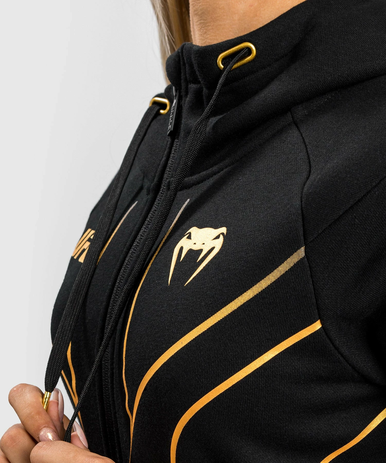 UFC Venum Fight Night 2.0 Replica Women's Full Zip Hoodie - Champion 7 UFC Venum Fight Night 2.0 Replica Women's Full Zip Hoodie - Champion - Image 7