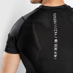 Venum YKZ21 Rashguard - Short Sleeves - Black/Black -Venum store c 252F3 252F0 252Ff 252Fc30f4835f5ec7a3a26f53d72013f4f2fbcc1ab65 RASH SS YKZ BLACK BLACK 14