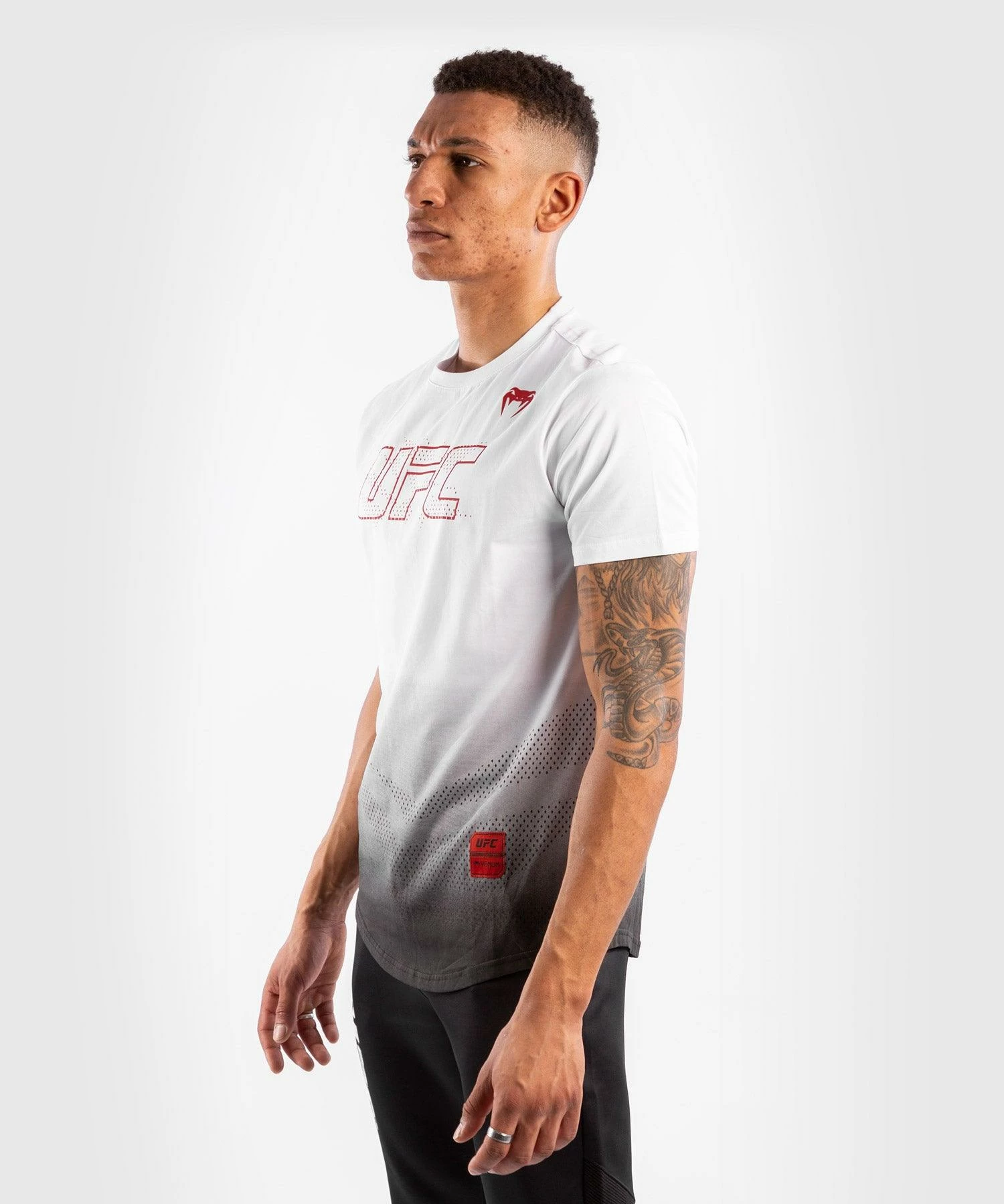 UFC Venum Authentic Fight Week 2 Men's Short Sleeve T-shirt - White 3 UFC Venum Authentic Fight Week 2 Men's Short Sleeve T-shirt - White - Image 3
