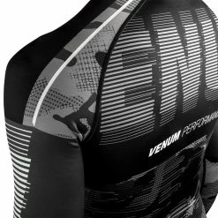 Venum Tactical Rashguard - Long Sleeves - Urban Camo/Black -Venum store e 252F2 252F5 252Fa 252Fe25ac223a7b83719660506597469dbc5107b0673 RASH LS TACTICAL URBANCAMO BLACK 6