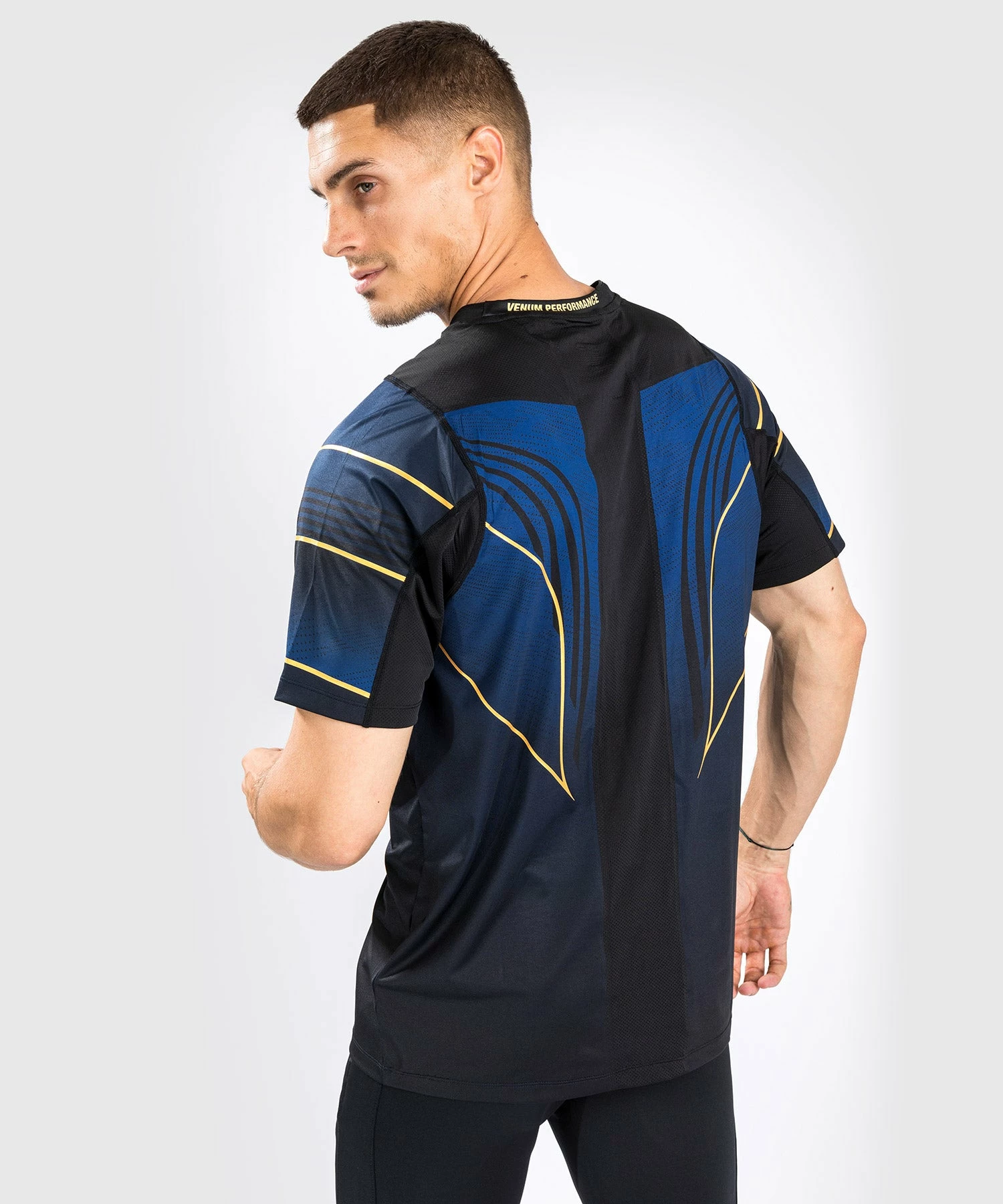 CSD FASHION UFC AUTHENTIC FIGHT NIGHT 2.0 KIT BY VENUM MEN'S WALKOUT JERSEY - Midnight - Champion 5 CSD FASHION UFC AUTHENTIC FIGHT NIGHT 2.0 KIT BY VENUM MEN'S WALKOUT JERSEY - Midnight - Champion - Image 5